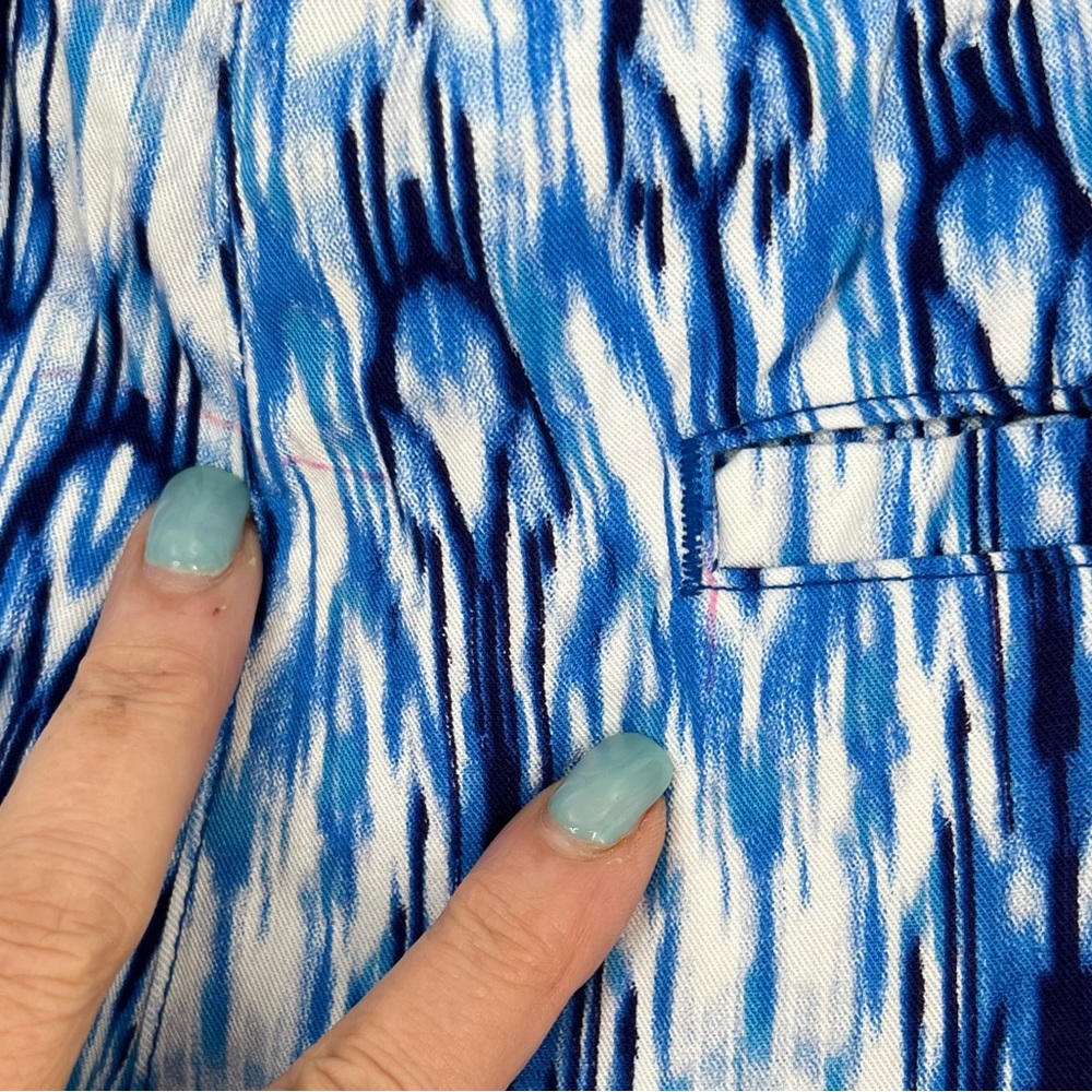 Caribbean Joe Blue Hue Ikat Print Rayon 4-Pocket Shorts Size Large, NWT - Picture 11 of 16